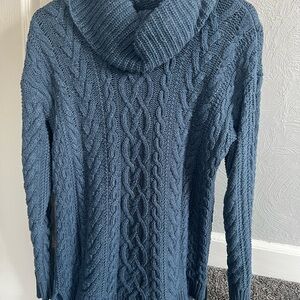 Ralph Lauren’s Women's Cable Knit Sweater - Blue